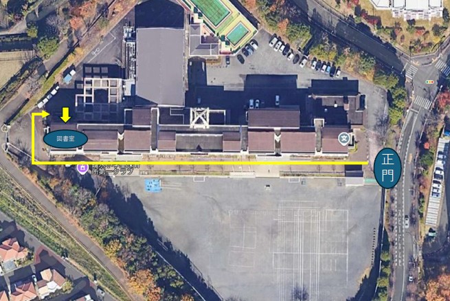 鑓水小図書室アプローチ